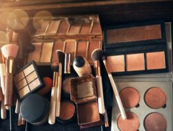 Pentingnya Menggunakan Produk Kosmetik dengan Izin Edar BPOM: Mengungkap Manfaat dan Risiko