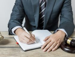 Pahami Sebelum Membeli! Berikut Risiko dan Hak Pemegang Saham PT