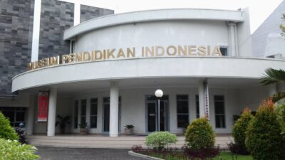 Ilustrasi Perusahaan di Bidang Gedung Pendidikan