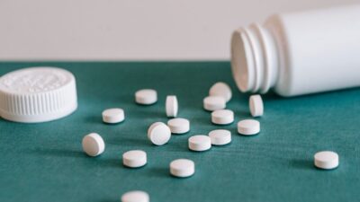 Ilustrasi Izin Edar Obat Impor