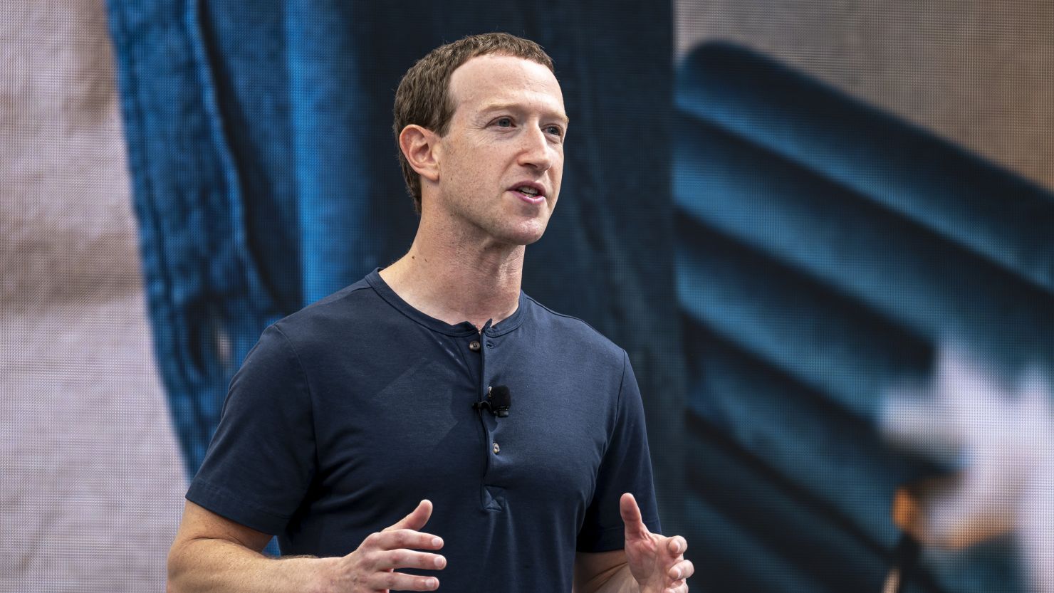 Ilustrasi Kesuksesan Mark Zuckerberg