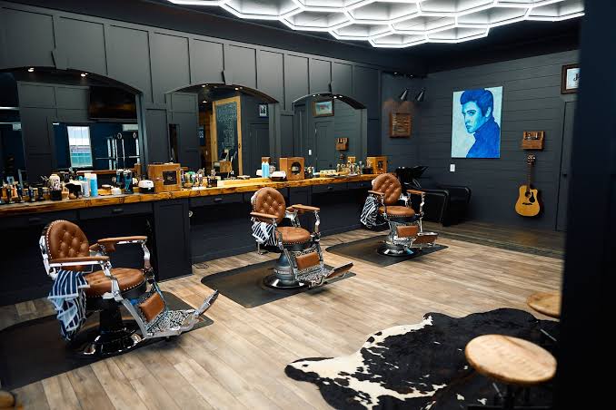 Ilustrasi Usaha Barbershop KBLI 96111 - Aktivitas Pangkas Rambut