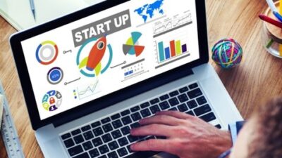Ilustrasi Bisnis Digital Start Up dan E-commerce