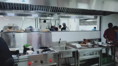 Ilustrasi Dapur Rumahan dan Dapur Komersial