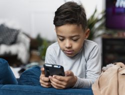 Sah atau Tidak? Jual Beli oleh Anak di Bawah Umur