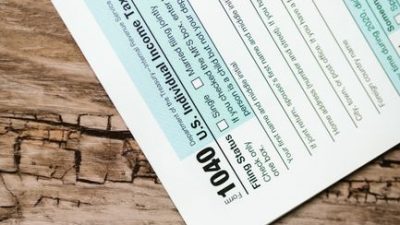 Pajak Pusat dan Pajak Daerah: Perbedaan Lengkap dari Pengertian hingga Contoh